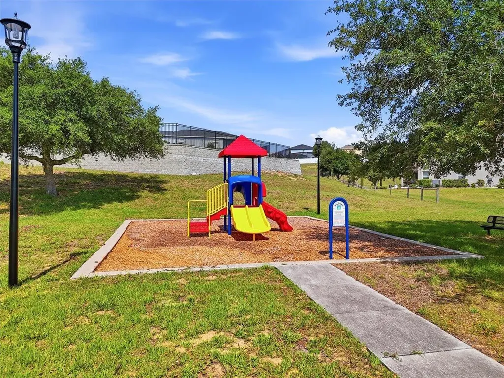 9012 Orange Blossom Loop Haines City FL 33844