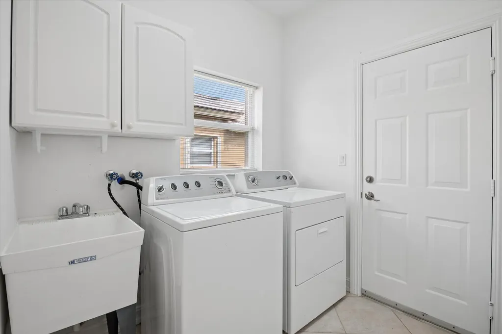 11289 NW 65th Manor Parkland FL 33076