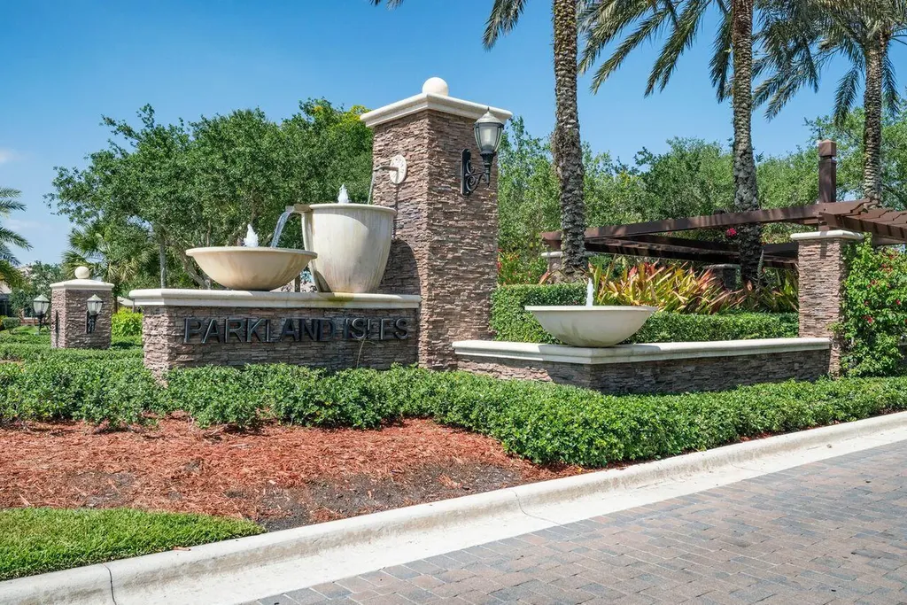 11289 NW 65th Manor Parkland FL 33076