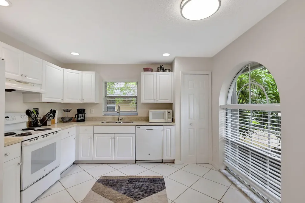 13810 Yarmouth Drive Wellington FL 33414