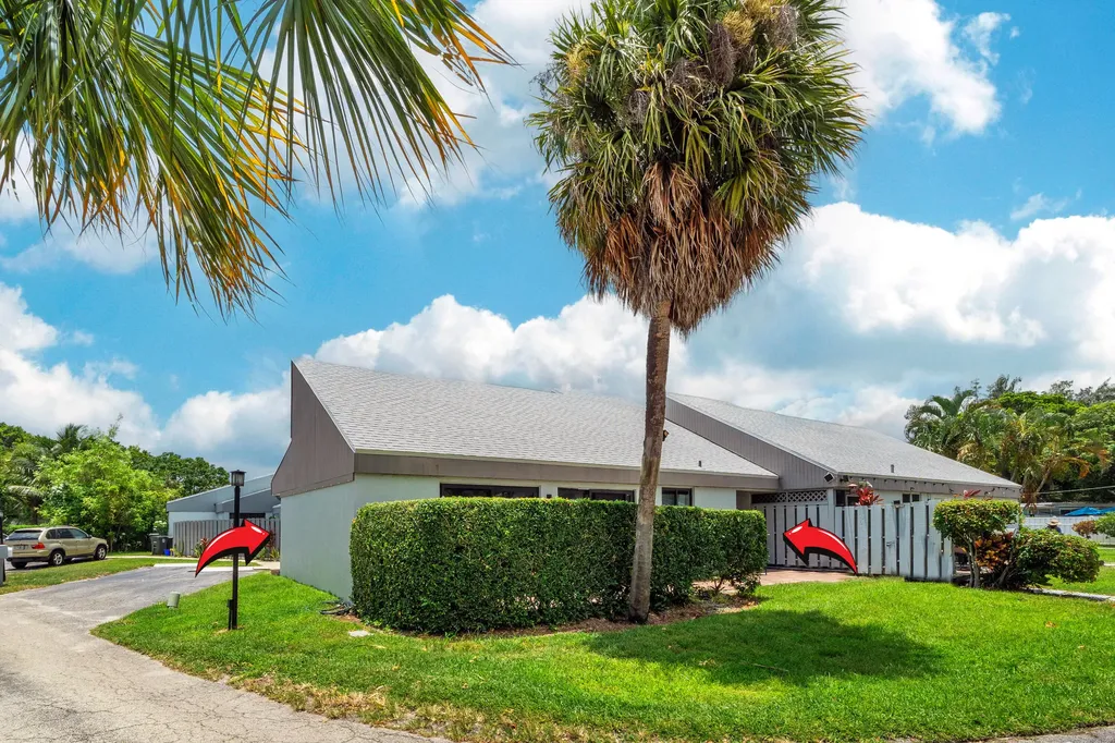 235 NW 15th Street Boca Raton FL 33432