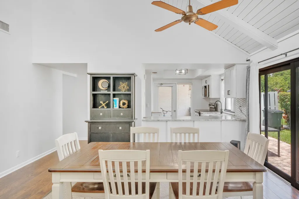 235 NW 15th Street Boca Raton FL 33432