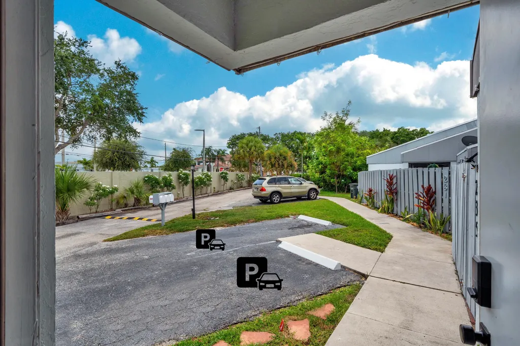 235 NW 15th Street Boca Raton FL 33432