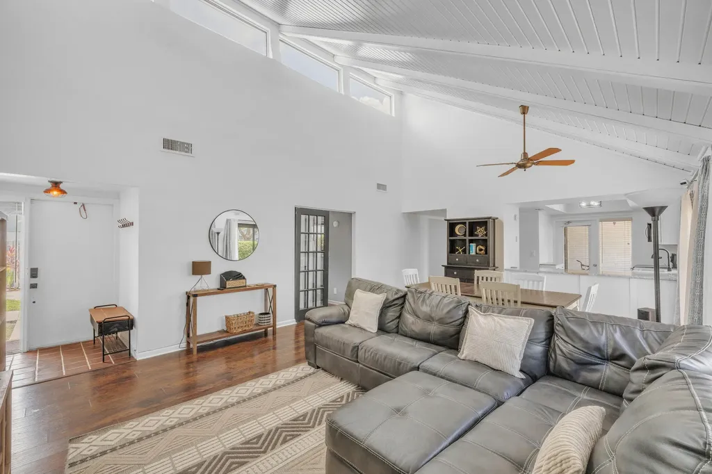 235 NW 15th Street Boca Raton FL 33432