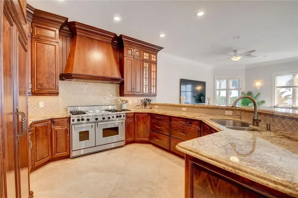 1320 S Lakeside Drive Lake Worth Beach FL 33460
