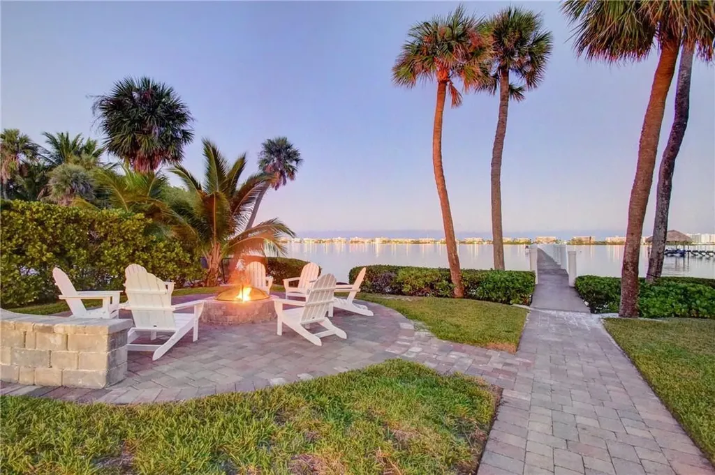 1320 S Lakeside Drive Lake Worth Beach FL 33460
