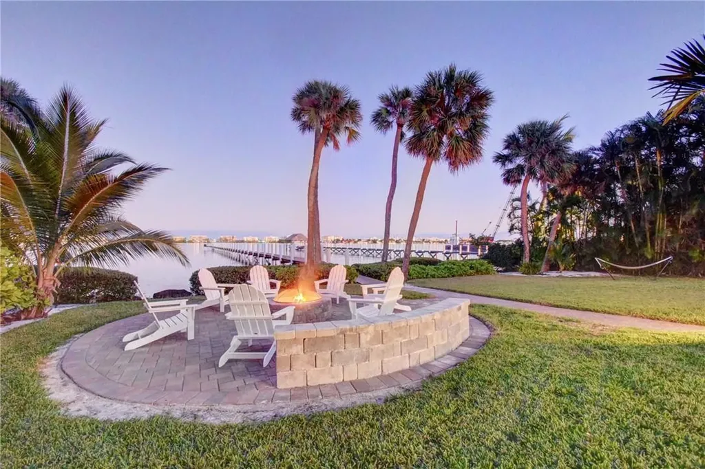 1320 S Lakeside Drive Lake Worth Beach FL 33460