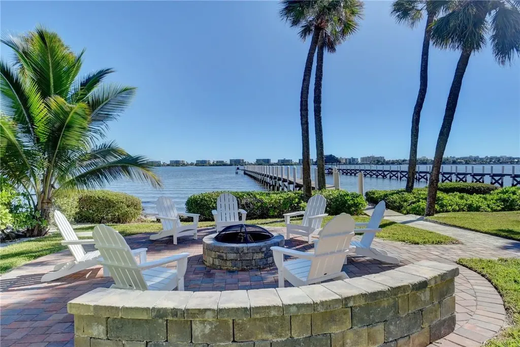 1320 S Lakeside Drive Lake Worth Beach FL 33460