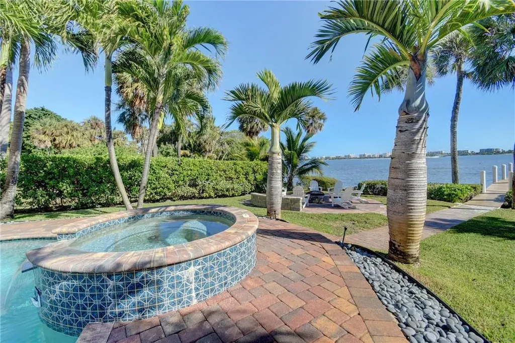 1320 S Lakeside Drive Lake Worth Beach FL 33460