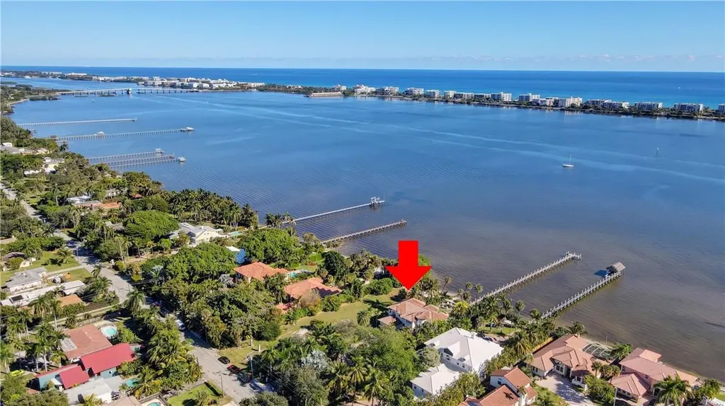 1320 S Lakeside Drive Lake Worth Beach FL 33460
