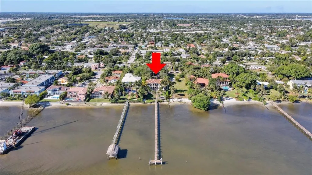 1320 S Lakeside Drive Lake Worth Beach FL 33460