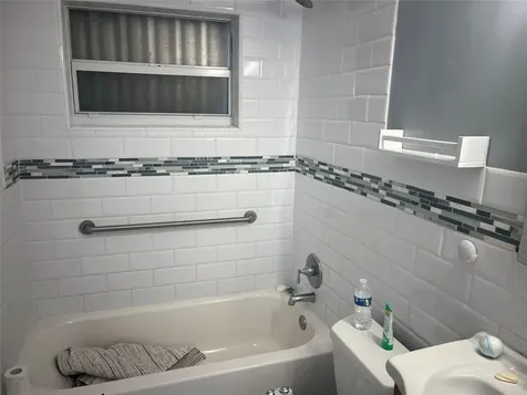 231 SW 8th Street Dania Beach FL 33004