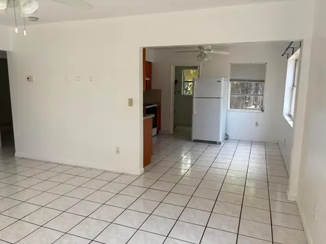 231 SW 8th Street Dania Beach FL 33004