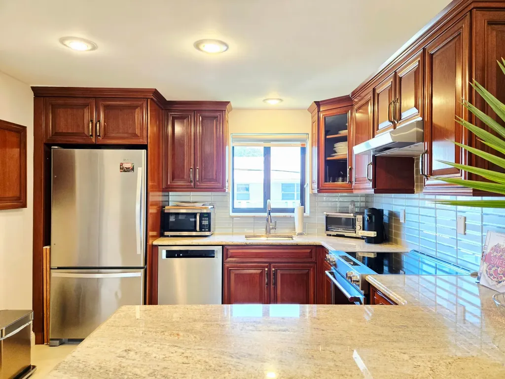50 SE 12th Street Boca Raton FL 33432