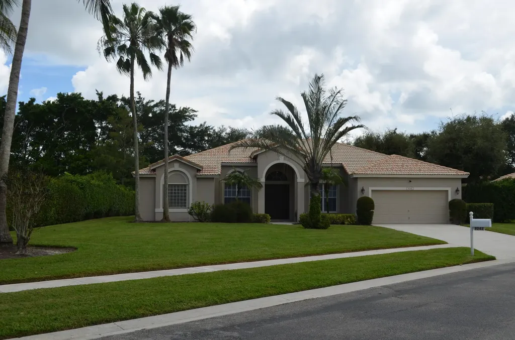 9242 Olmstead Drive Lake Worth FL 33467