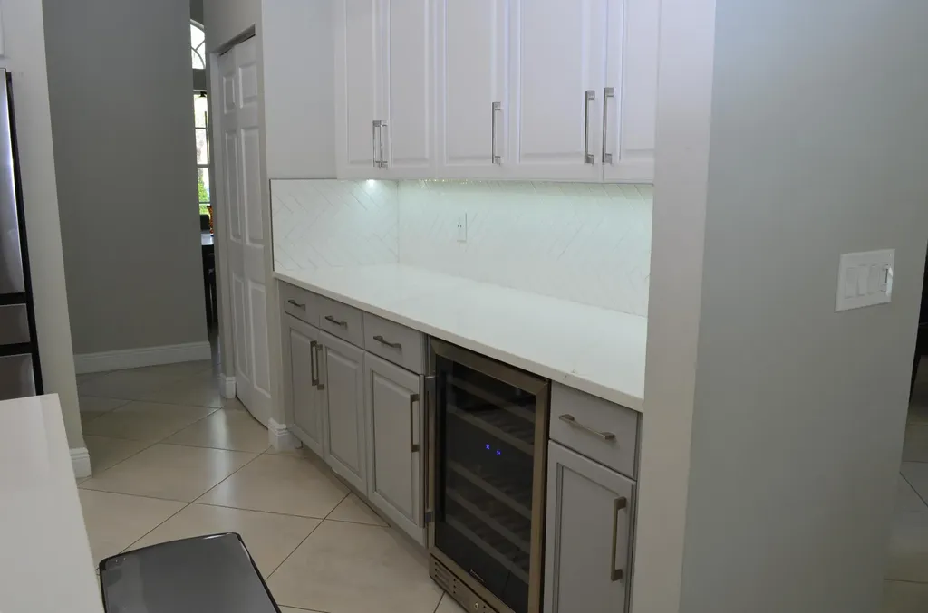 9242 Olmstead Drive Lake Worth FL 33467