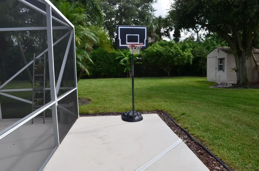 9242 Olmstead Drive Lake Worth FL 33467