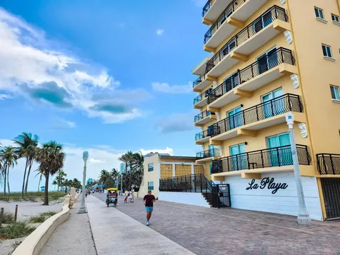 1815 N Surf Road Hollywood FL 33019