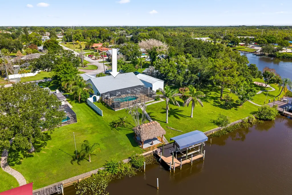 446 SE Naranja Avenue Port St Lucie FL 34983