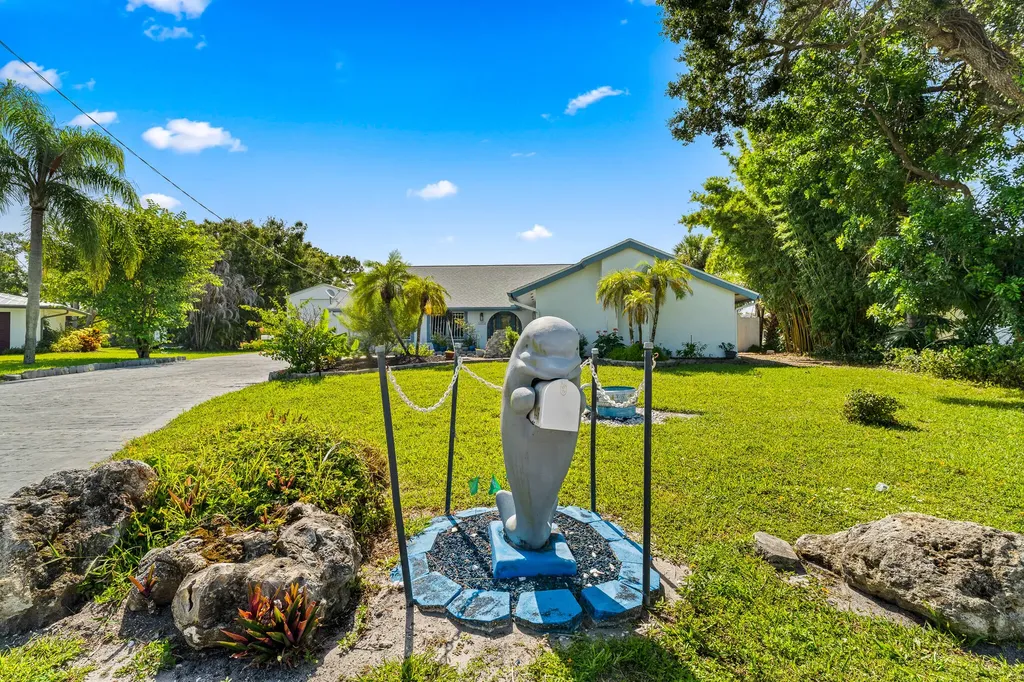 446 S Naranja Avenue Port St Lucie FL 34983