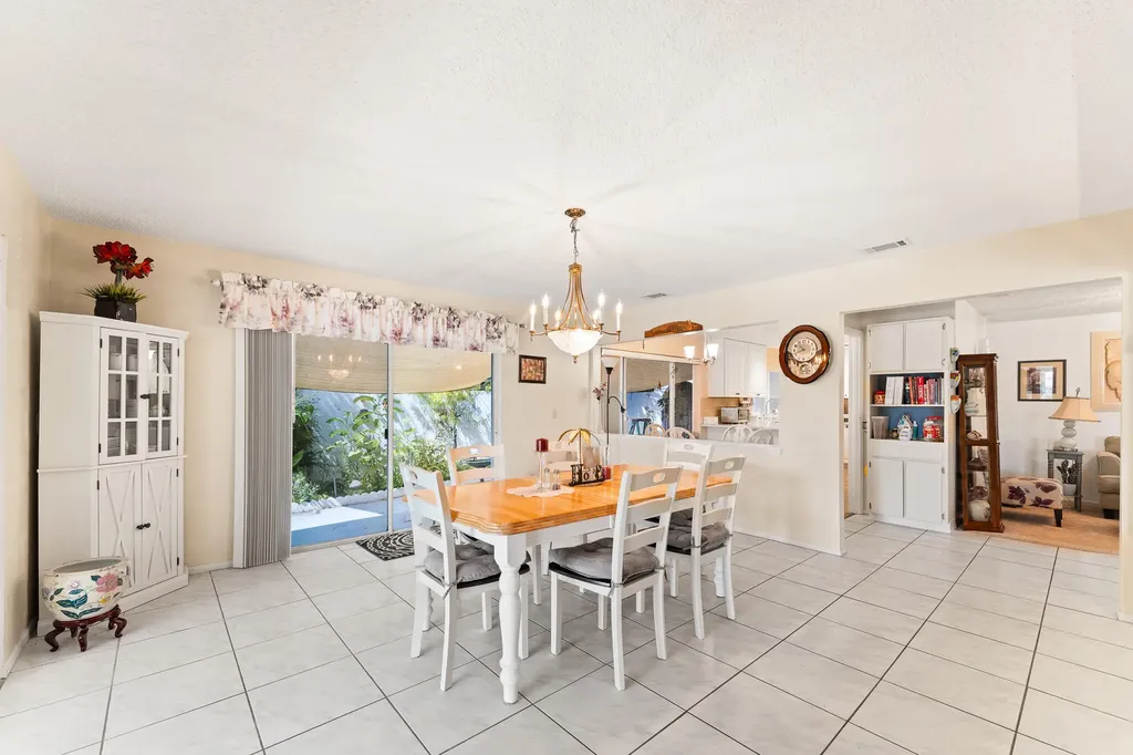 446 S Naranja Avenue Port St Lucie FL 34983