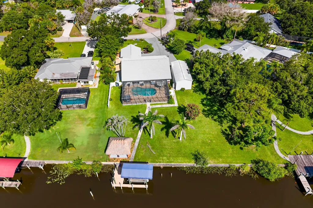 446 S Naranja Avenue Port St Lucie FL 34983