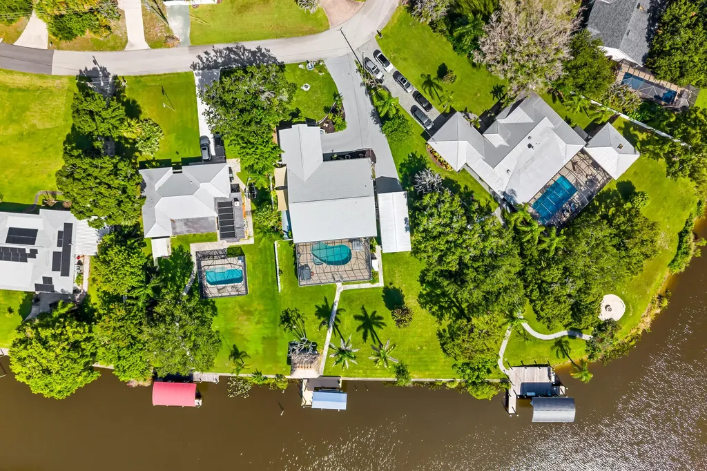 446 S Naranja Avenue Port St Lucie FL 34983