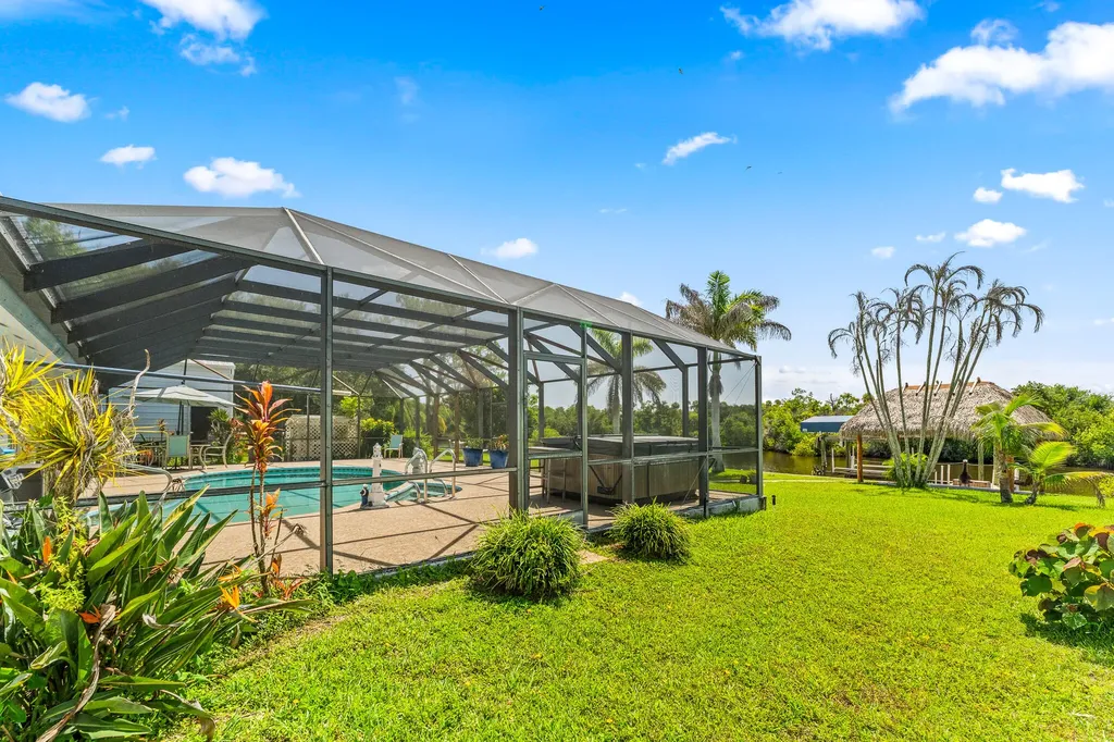 446 S Naranja Avenue Port St Lucie FL 34983