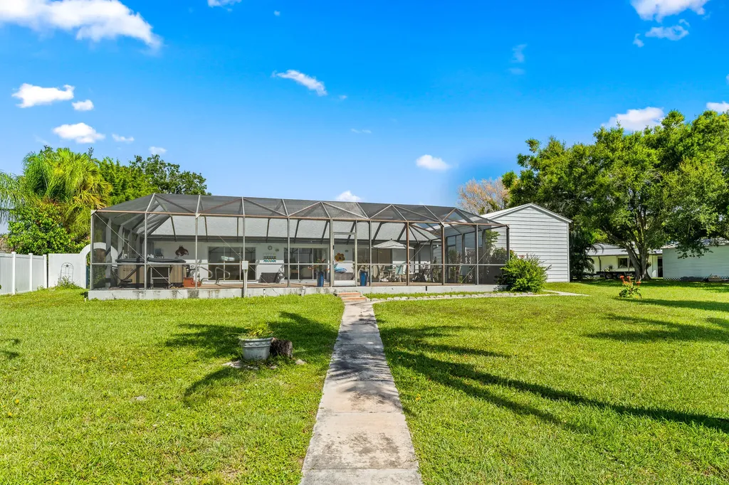 446 S Naranja Avenue Port St Lucie FL 34983
