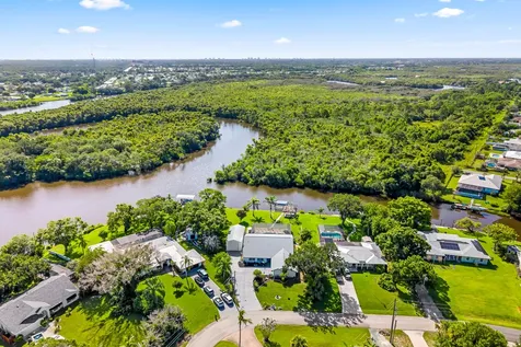 446 SE Naranja Avenue Port St Lucie FL 34983