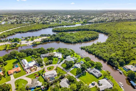 446 SE Naranja Avenue Port St Lucie FL 34983