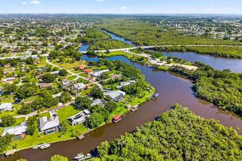 446 SE Naranja Avenue Port St Lucie FL 34983