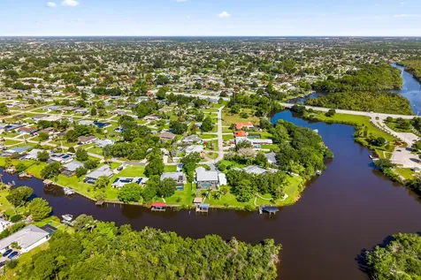 446 SE Naranja Avenue Port St Lucie FL 34983