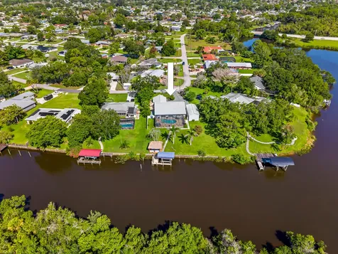 446 SE Naranja Avenue Port St Lucie FL 34983