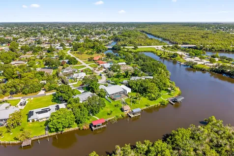 446 SE Naranja Avenue Port St Lucie FL 34983