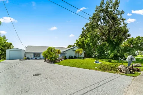 446 SE Naranja Avenue Port St Lucie FL 34983