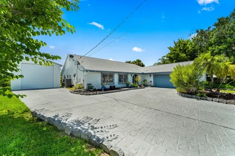 446 SE Naranja Avenue Port St Lucie FL 34983