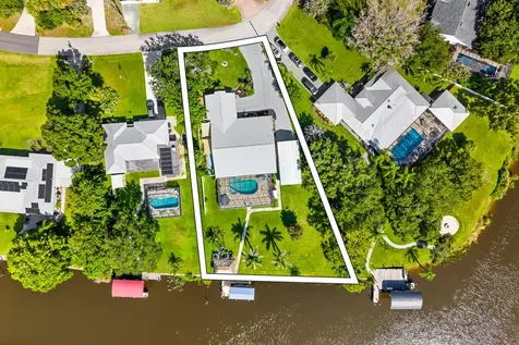 446 SE Naranja Avenue Port St Lucie FL 34983