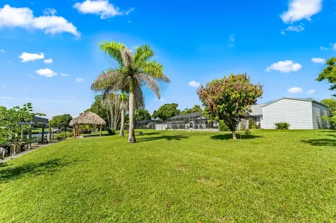 446 SE Naranja Avenue Port St Lucie FL 34983