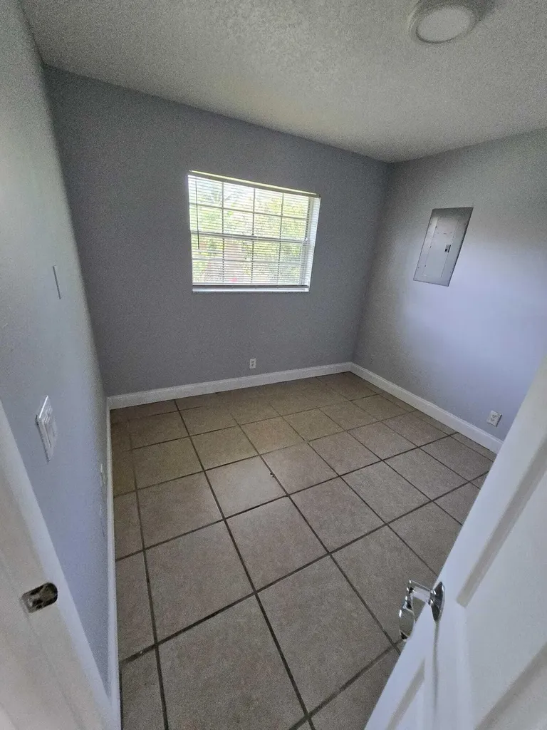 4990 Kirk Road Lake Worth Beach FL 33461