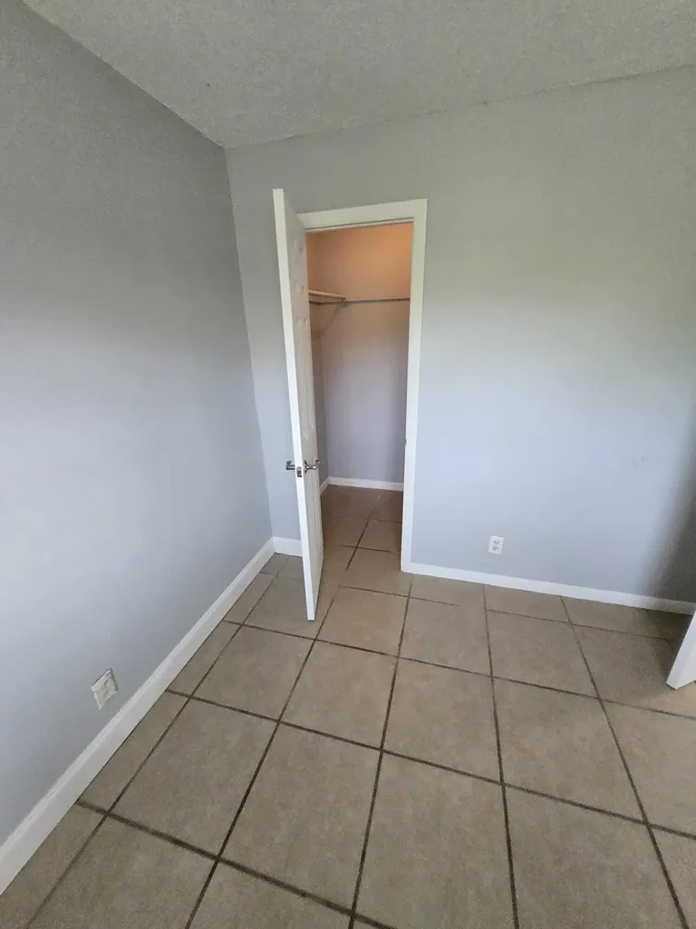 4990 Kirk Road Lake Worth Beach FL 33461