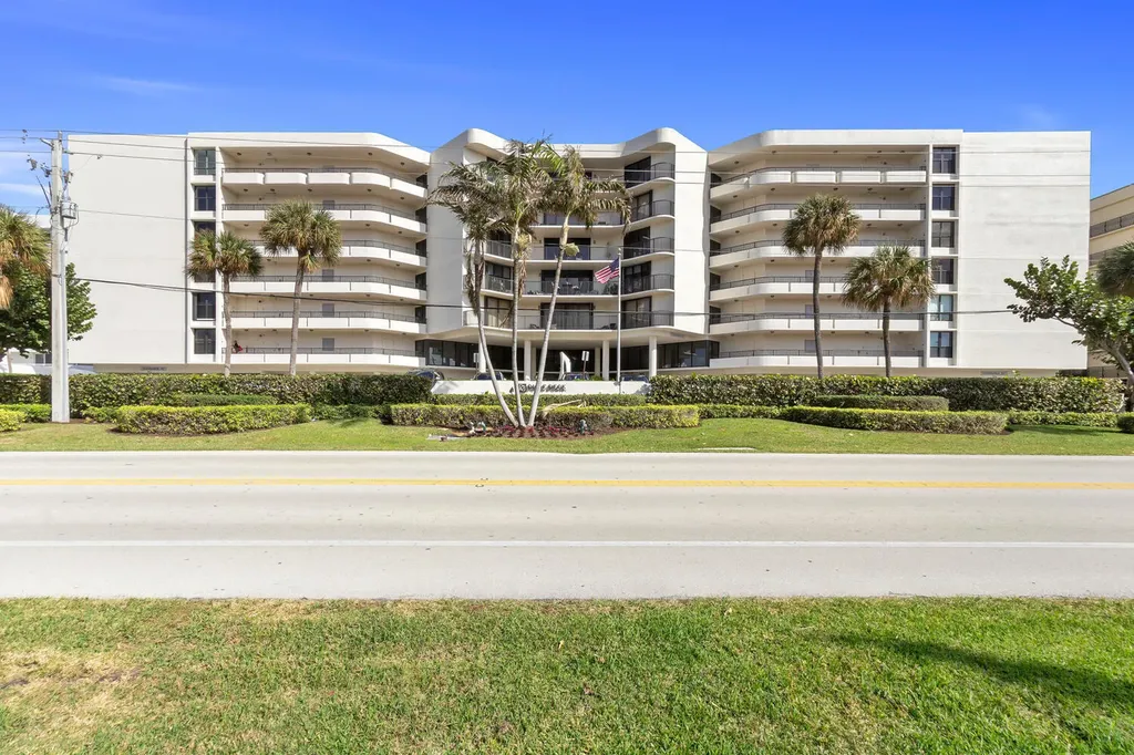 3610 S Ocean Boulevard South Palm Beach FL 33480