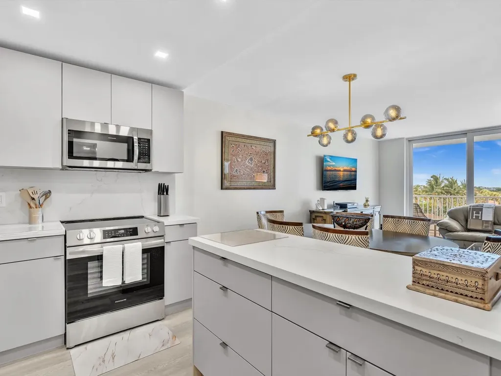 1421 S Ocean Boulevard Pompano Beach FL 33062