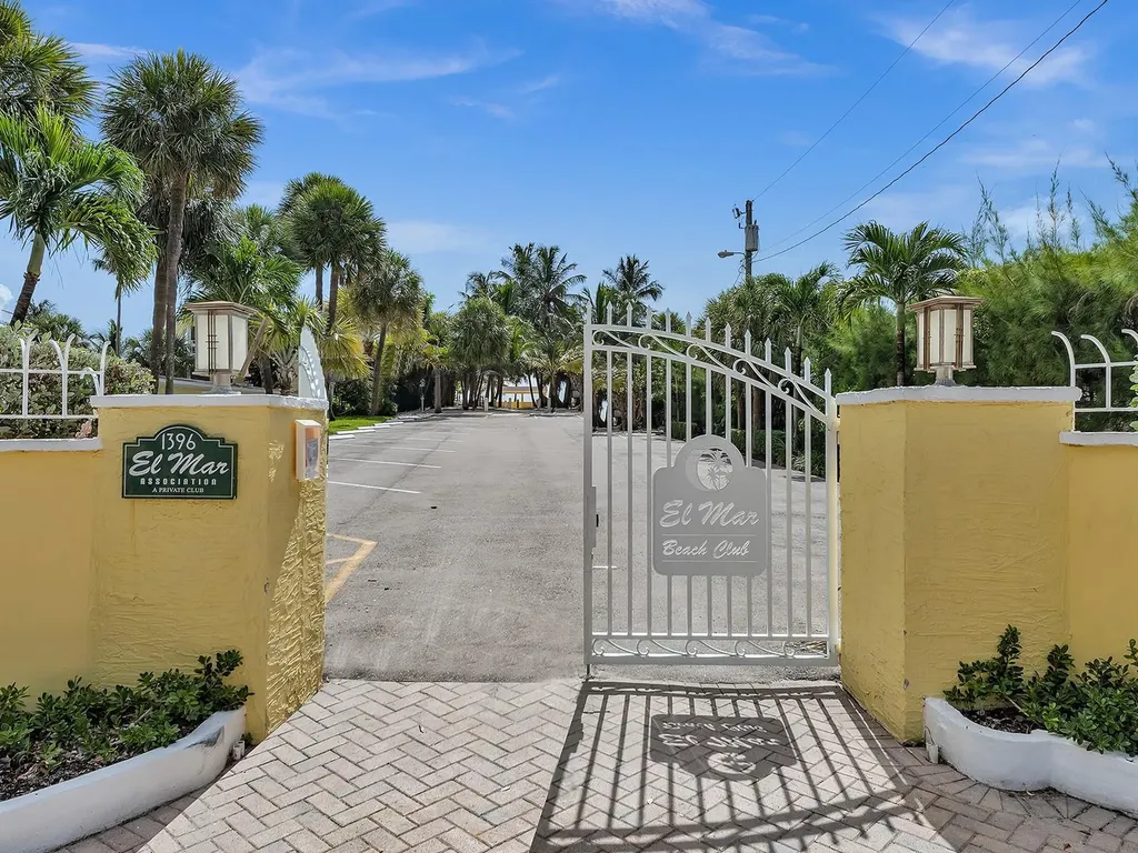 1421 S Ocean Boulevard Pompano Beach FL 33062