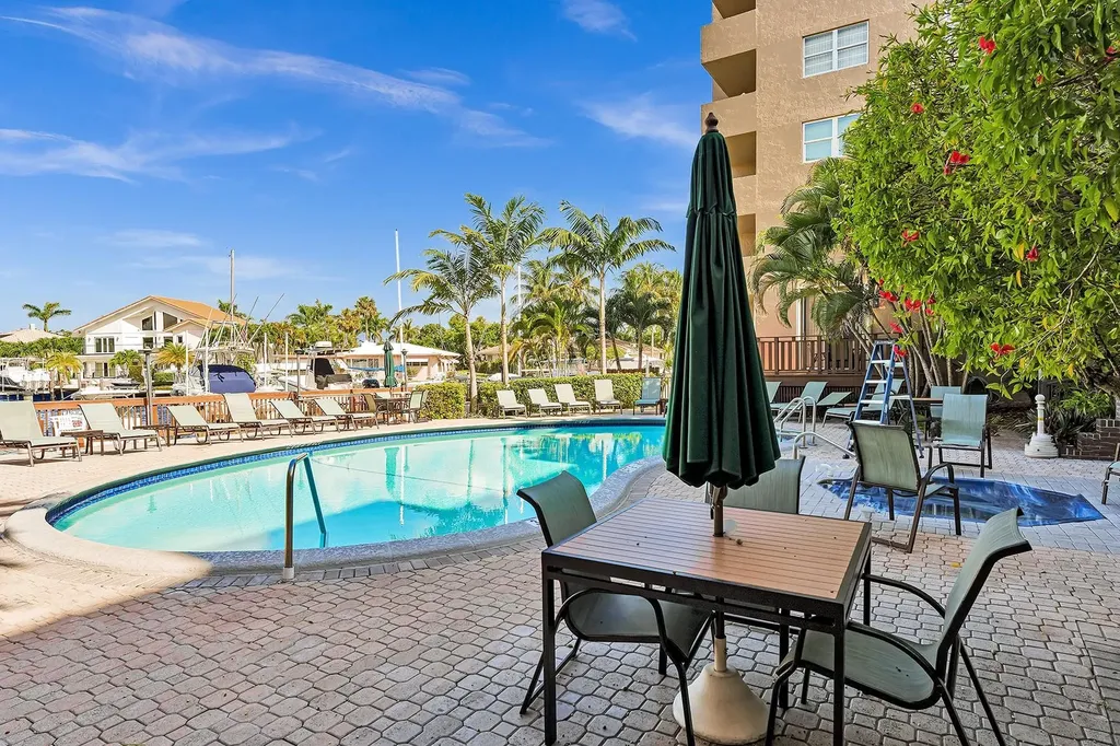 1421 S Ocean Boulevard Pompano Beach FL 33062
