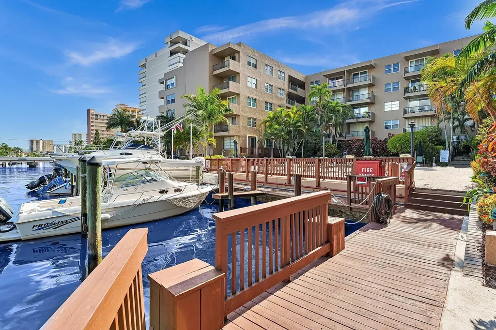 1421 S Ocean Boulevard Pompano Beach FL 33062