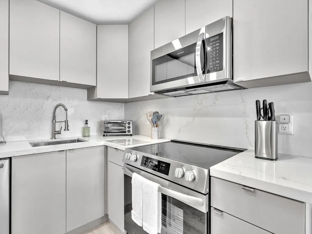 1421 S Ocean Boulevard Pompano Beach FL 33062