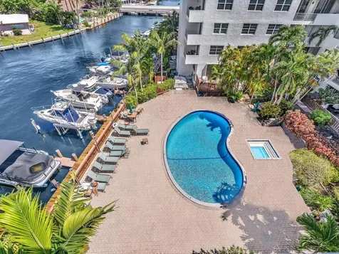 1421 S Ocean Boulevard Pompano Beach FL 33062