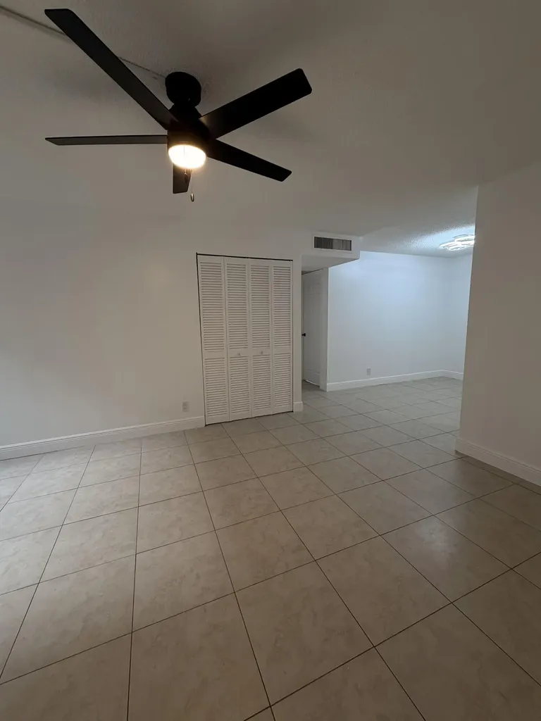 2661 Riverside Drive Coral Springs FL 33065