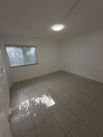2661 Riverside Drive Coral Springs FL 33065